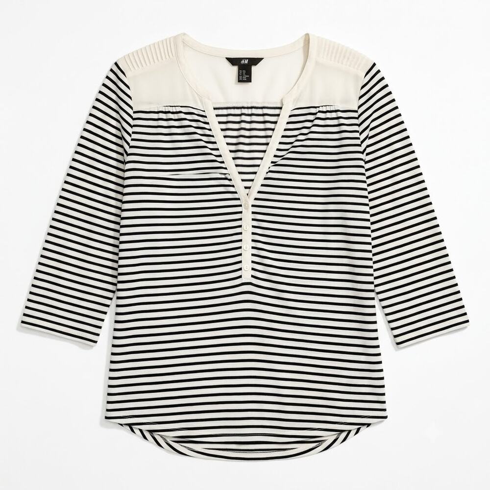 H&M Striped V Neck Popover Henley Knit Top Black Beige 3/4 Sleeve Womens XS